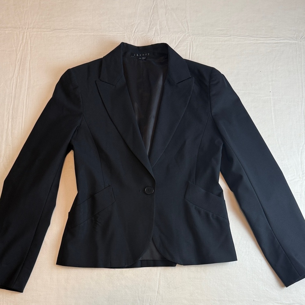 Theory Women's Classic Black Lined One Button Blazer Size 6